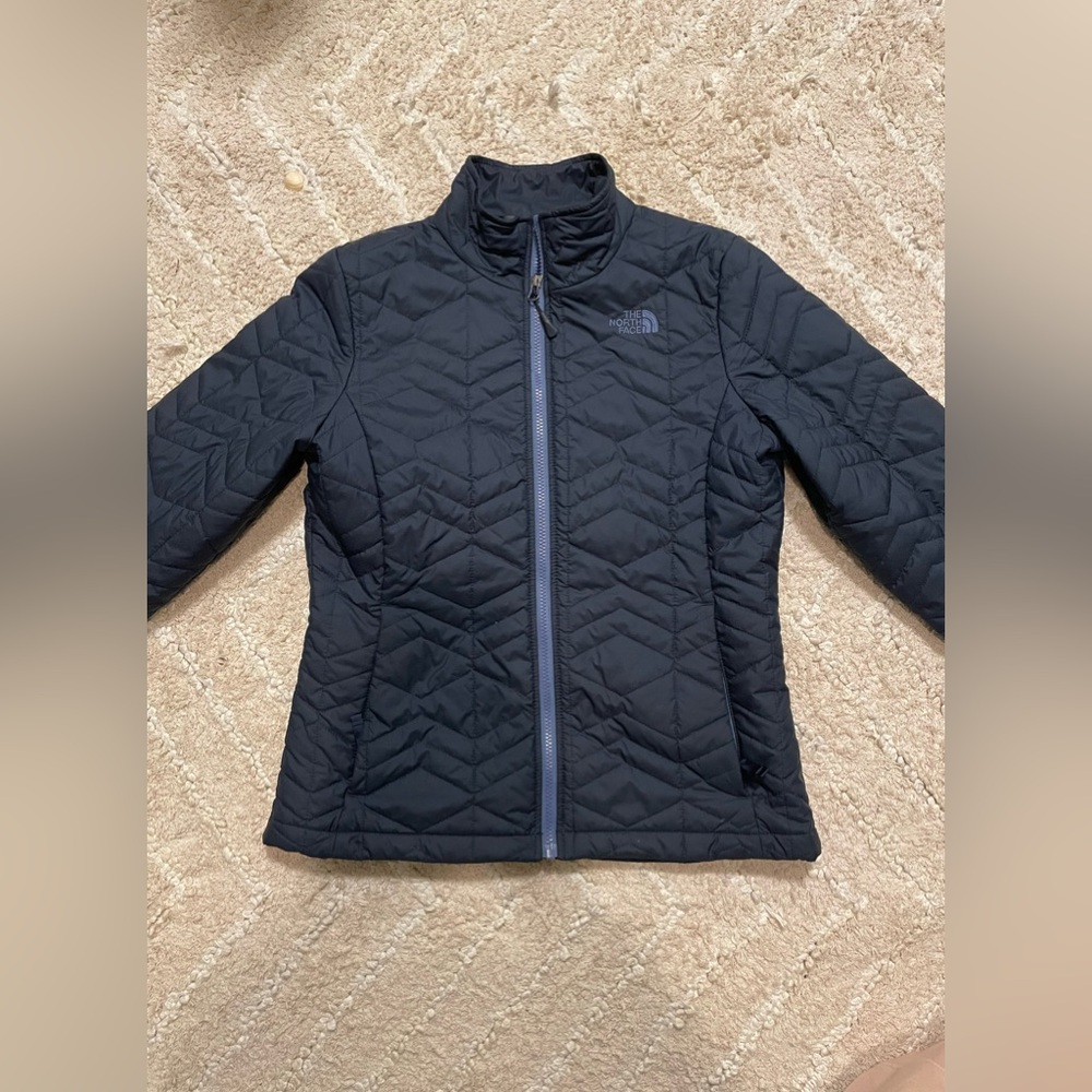 Women’s northface puffer